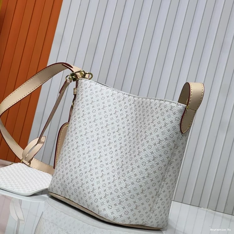 Women Bags 279 Messenger Vuitton For Sophisticated Louis 1218